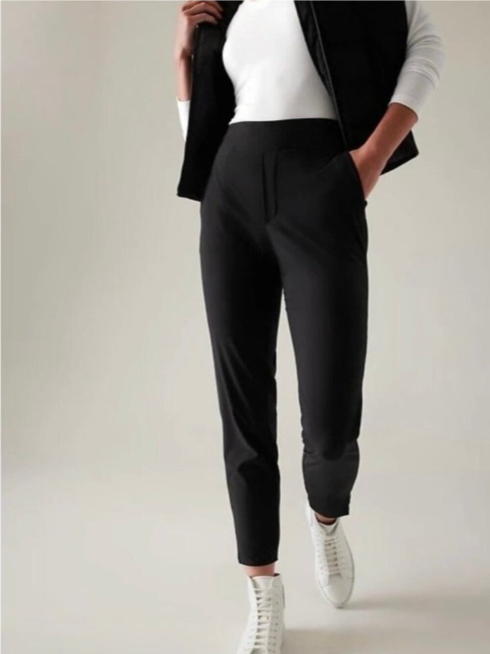 Athleta Brooklyn Pull On Mid Rise Ankle
Pants Black 10 Petite NWOT